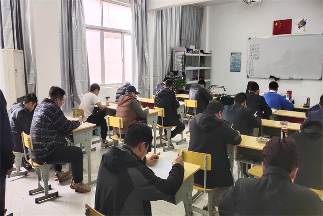 东营学配遥控学校可以收揽多少个学子？